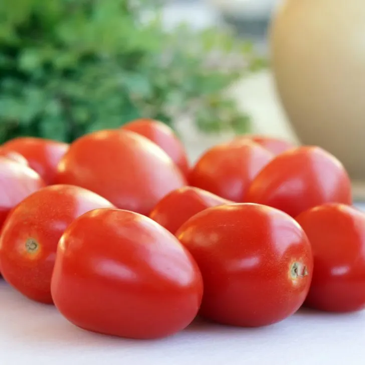 puff pastry tomato tarts